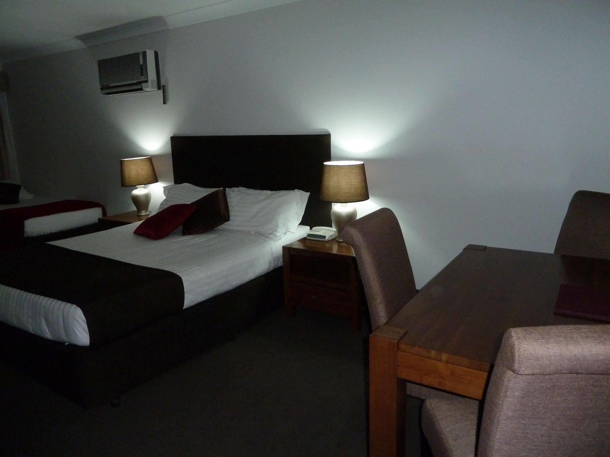 The Aston Motel Tamworth Zewnętrze zdjęcie